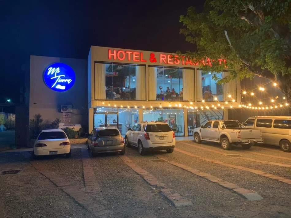 Mi Tierra Hotel Y Restaurante San Luis Екстер'єр фото