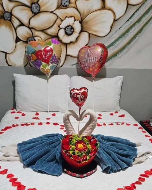 Mi Tierra Hotel Y Restaurante San Luis Екстер'єр фото